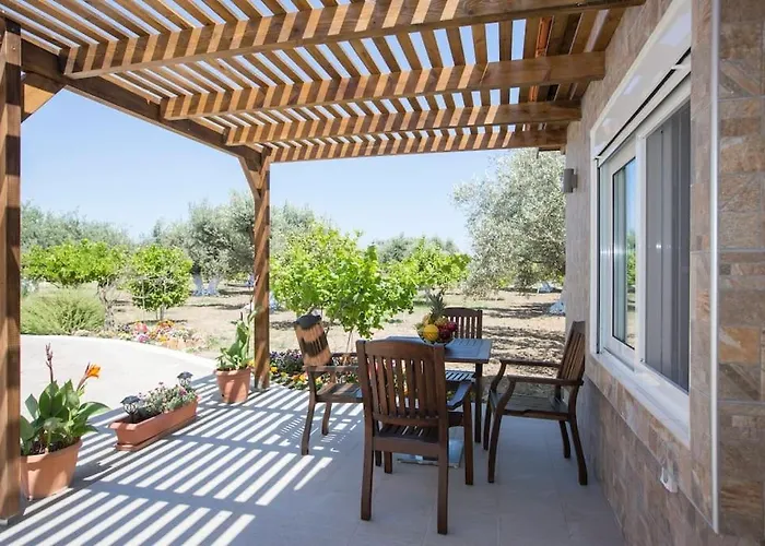 Serenity Studio Beach Home